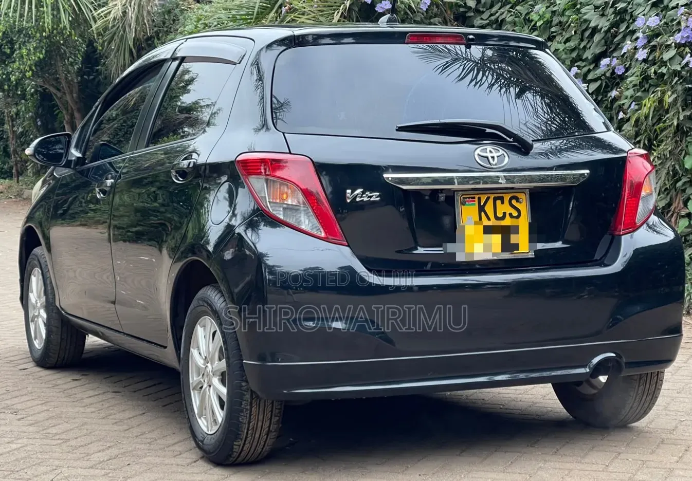 Toyota Vitz 2011 Matt Black