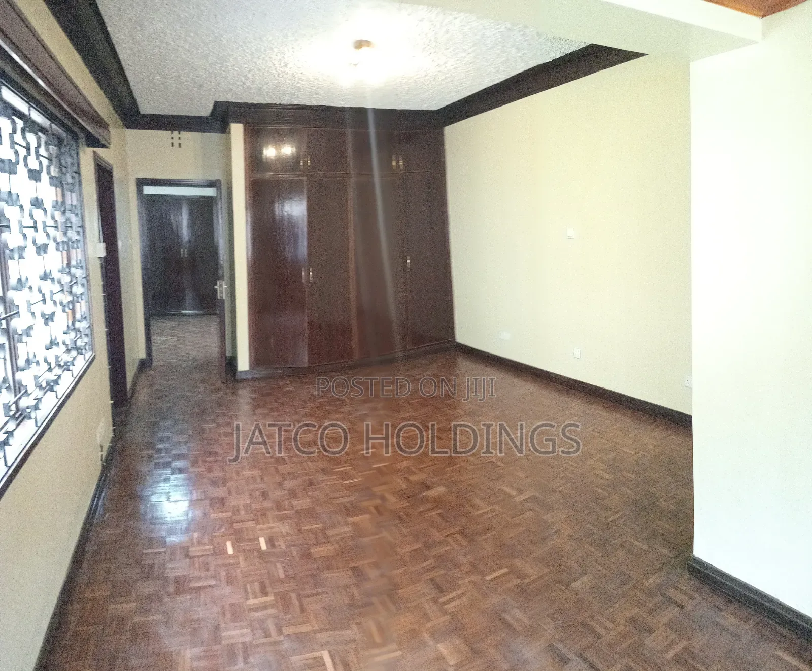 5bdrm Townhouse / Terrace in Parklands for rent