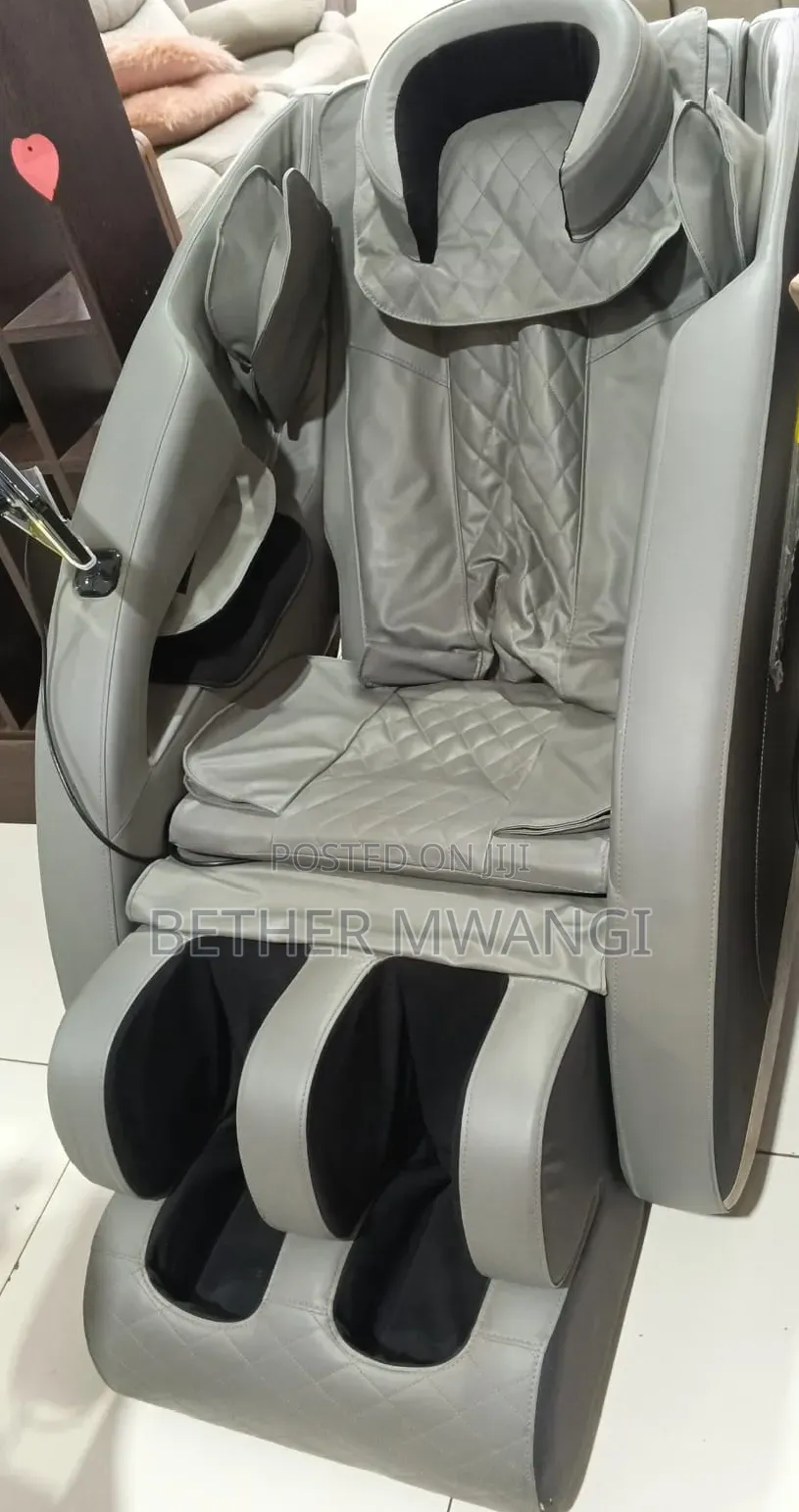 Big Adjustable Full Body Commercial/ Private Massage Chairs in Kenya