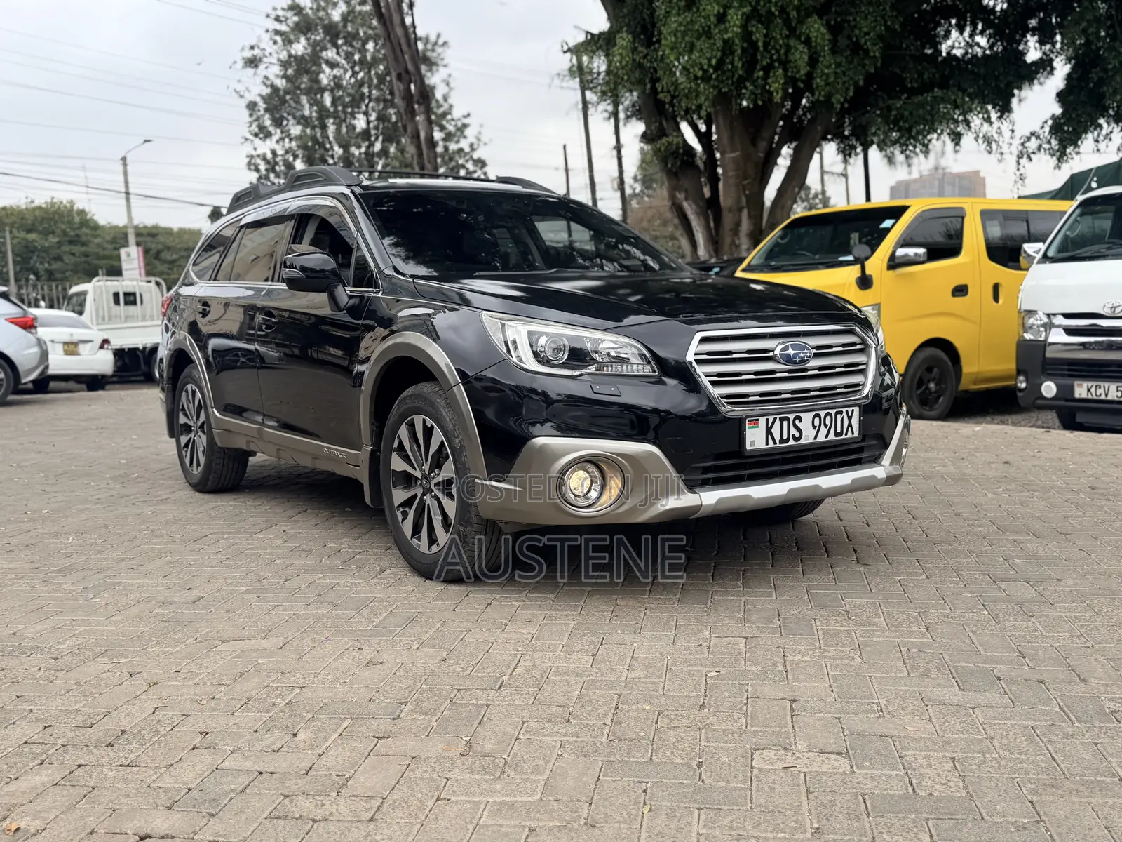 Subaru Outback 2017 Black