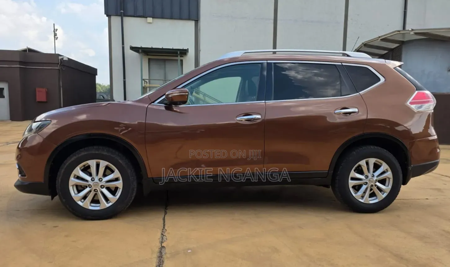 Nissan X-Trail 2016 Brown
