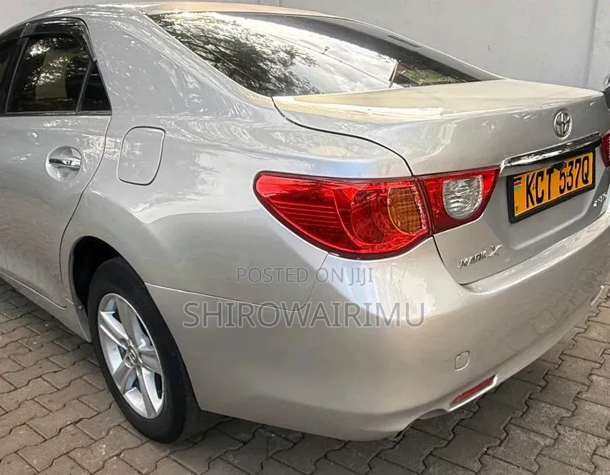 Toyota Mark X 2011 Beige