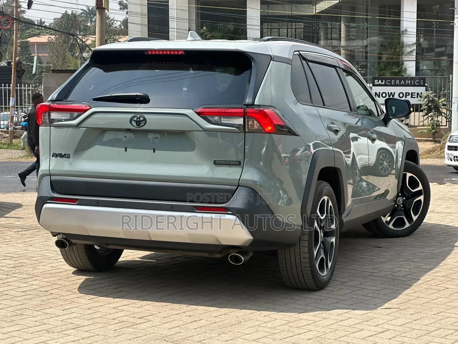 Toyota RAV4 2019 Green