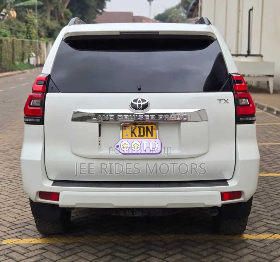Toyota Land Cruiser Prado 2018 Pearl