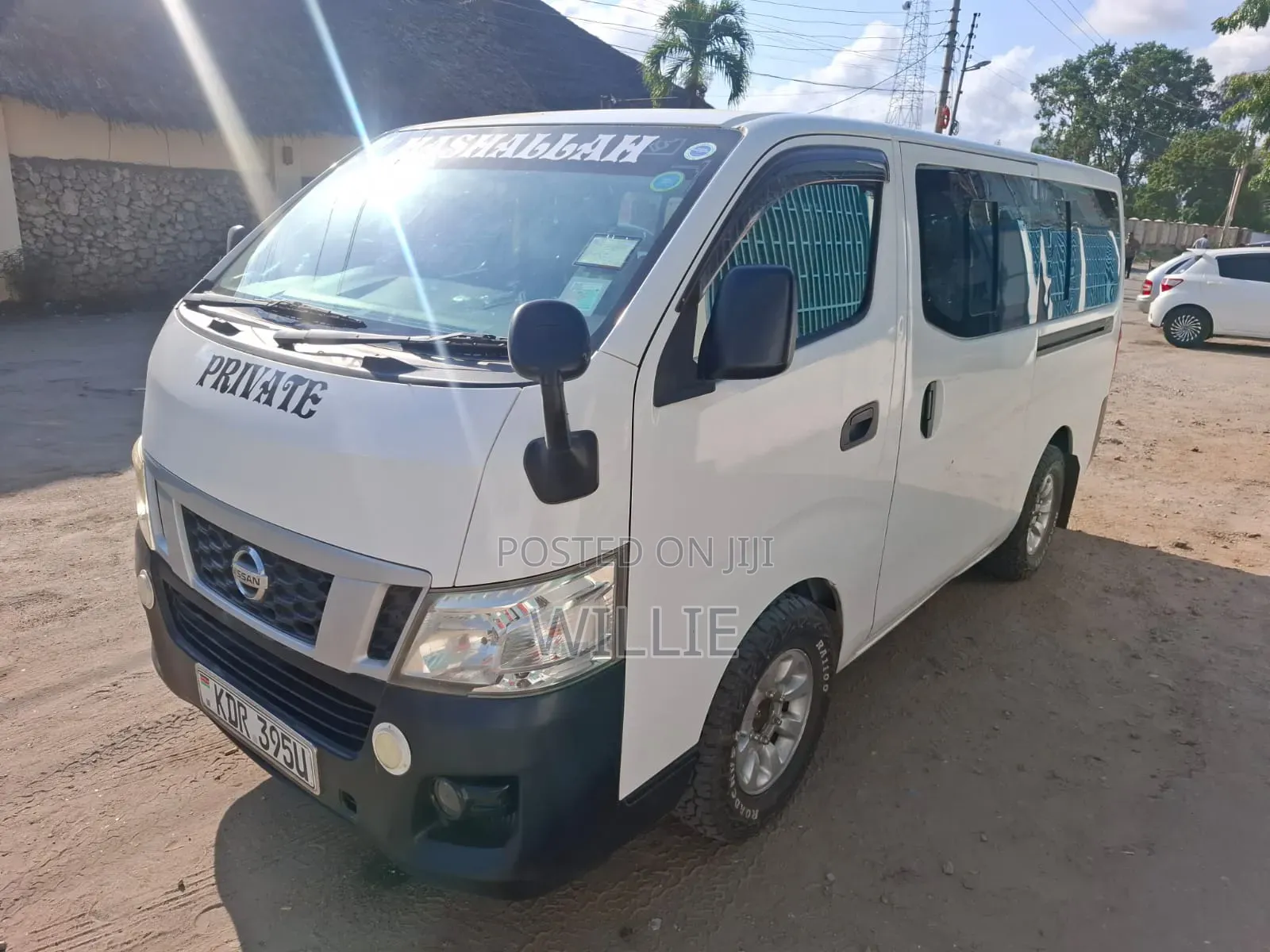 Nissan Caravan (Urvan) 2017 White
