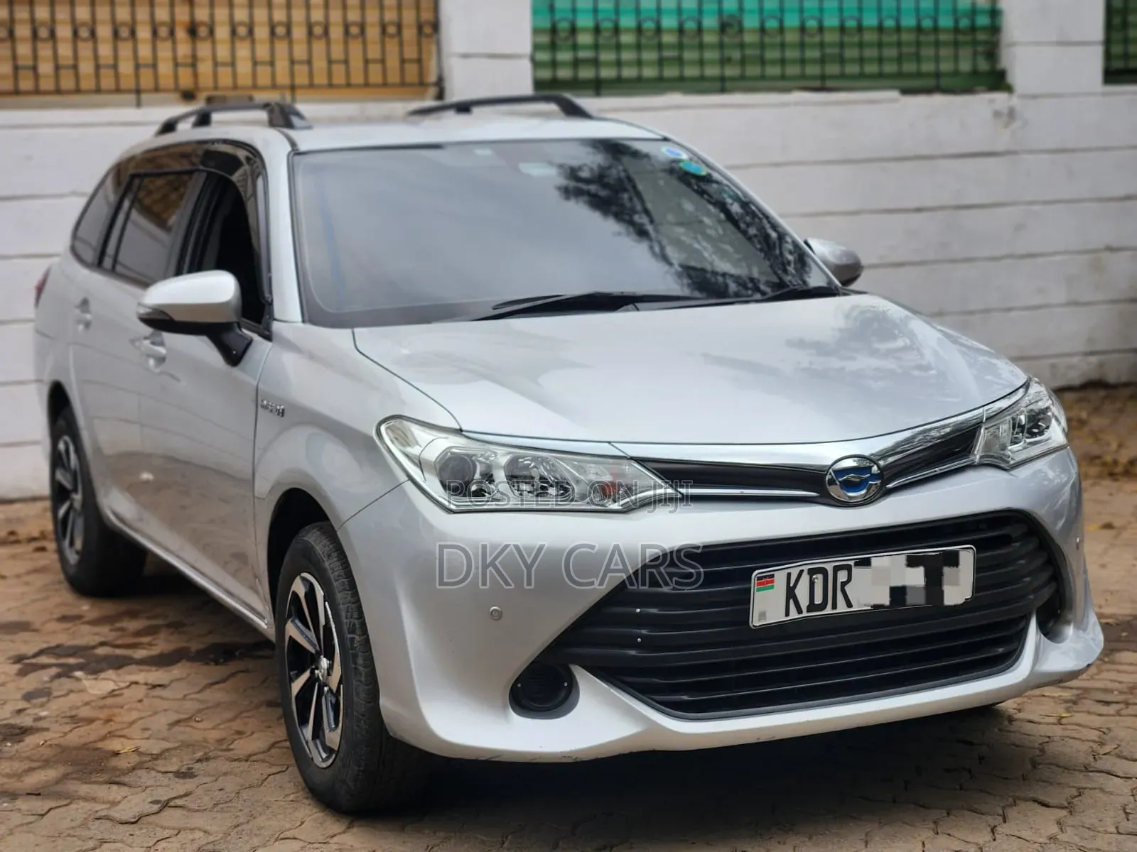 Toyota Corolla Fielder 2018