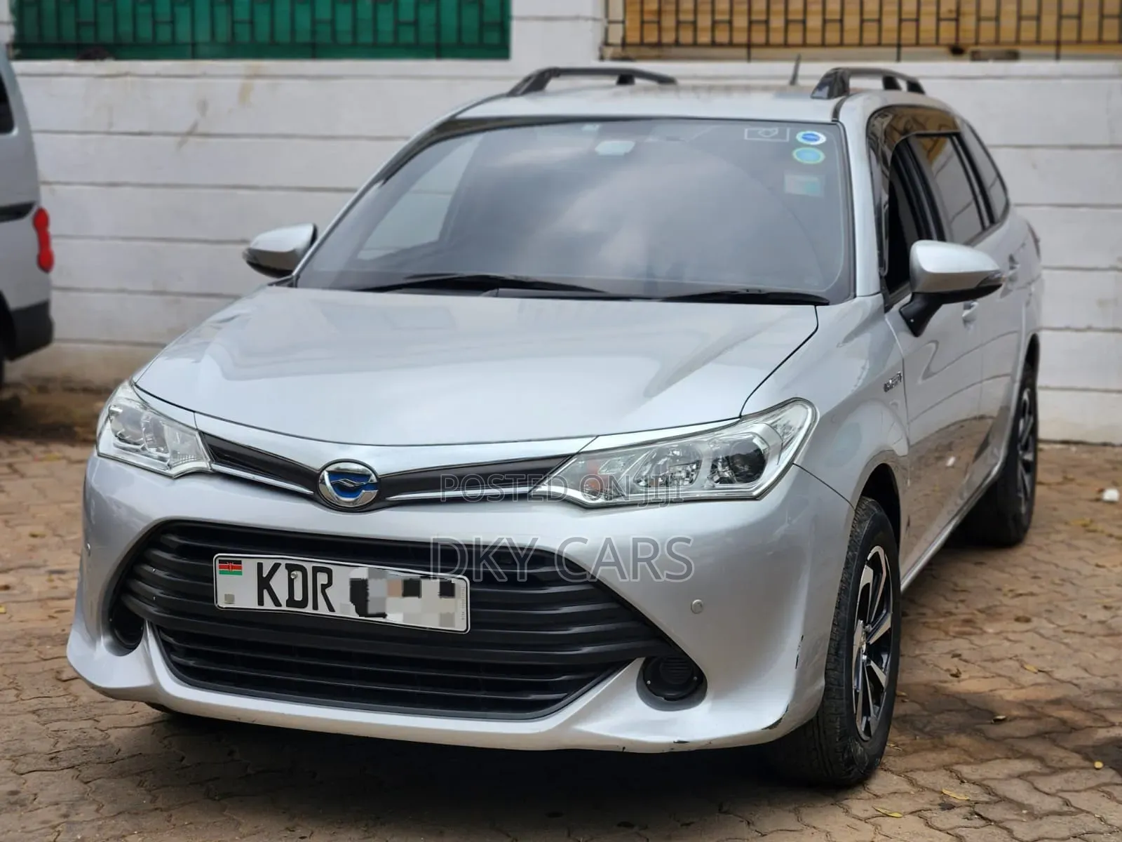 Toyota Corolla Fielder 2018