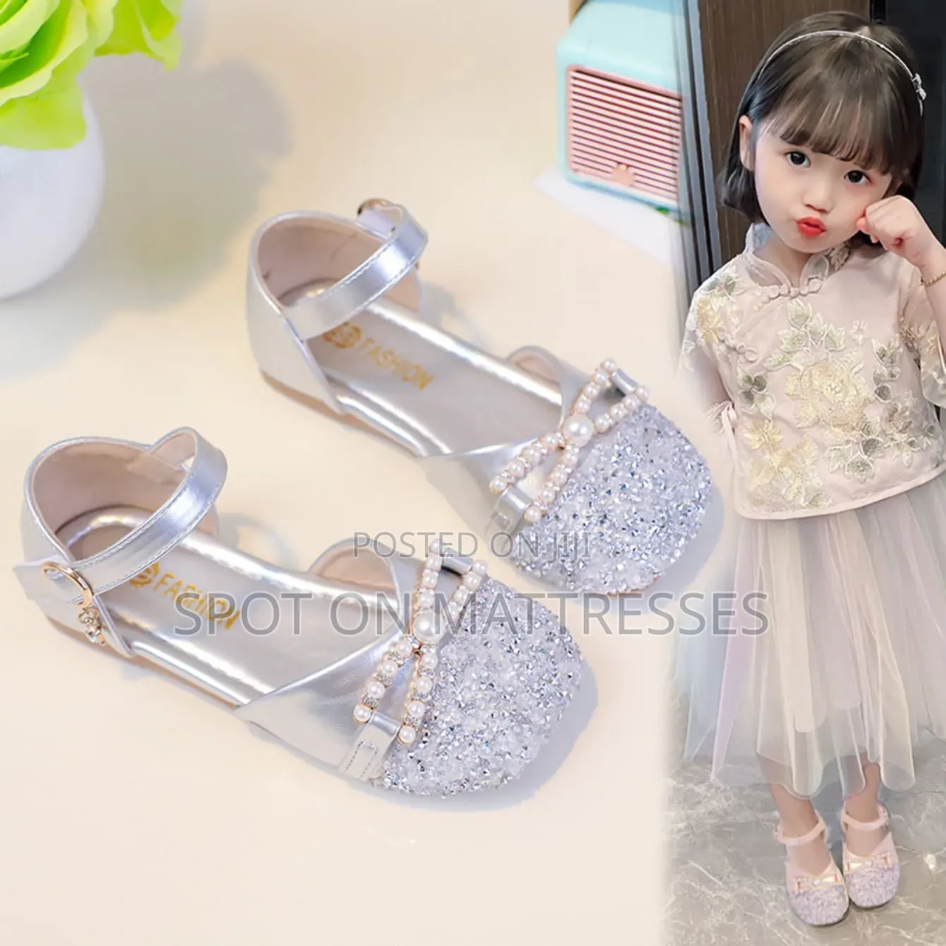 Girl's Glitter Shoes. Size 24-34. Nationwide Delivery Services.