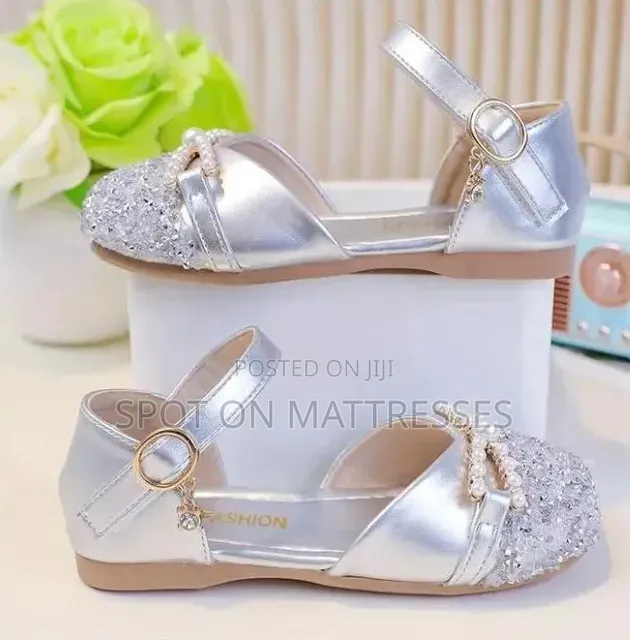 Girl's Glitter Shoes. Size 24-34. Nationwide Delivery Services.