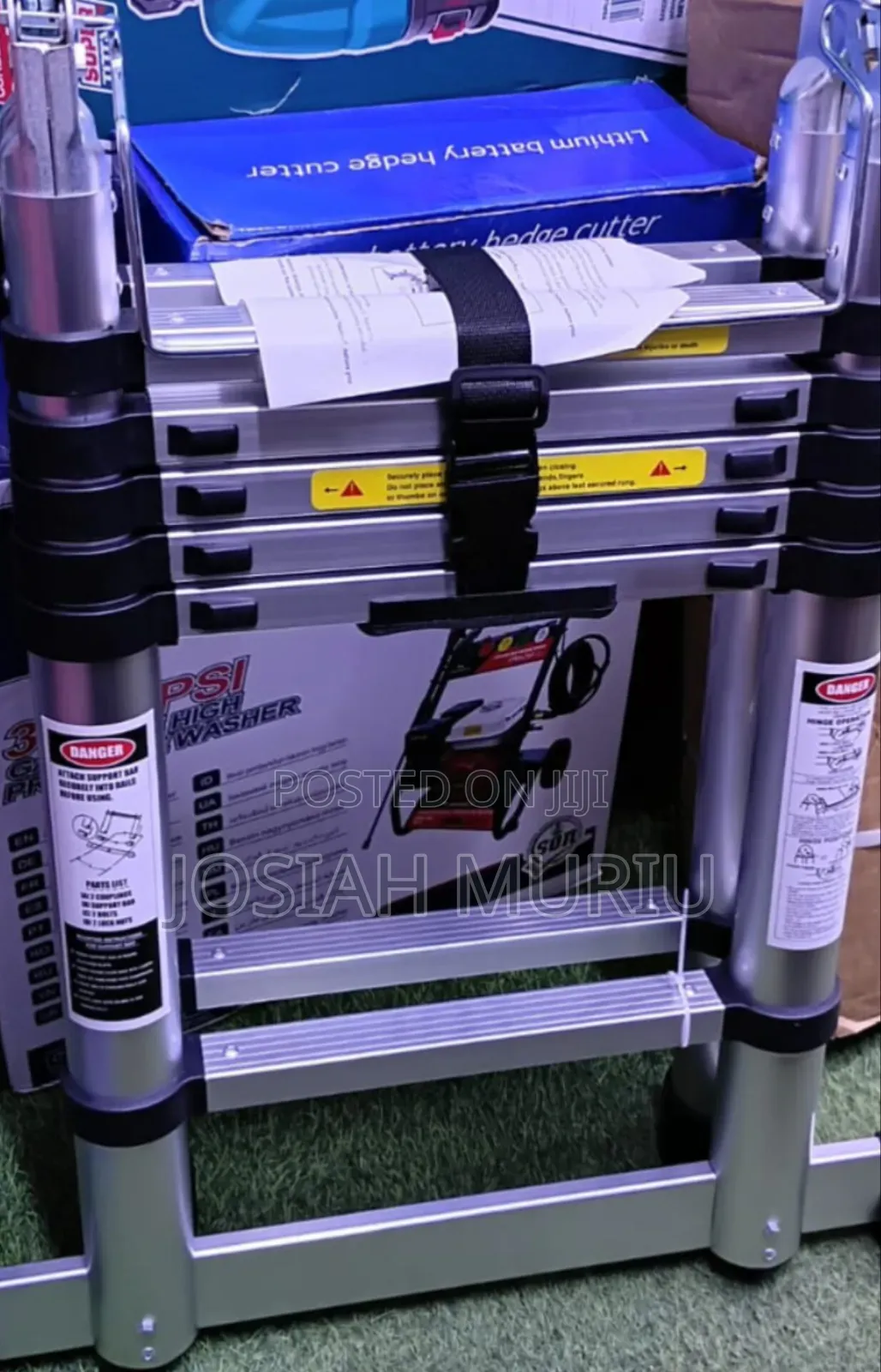1.9x1.9 Telescopic Ladder