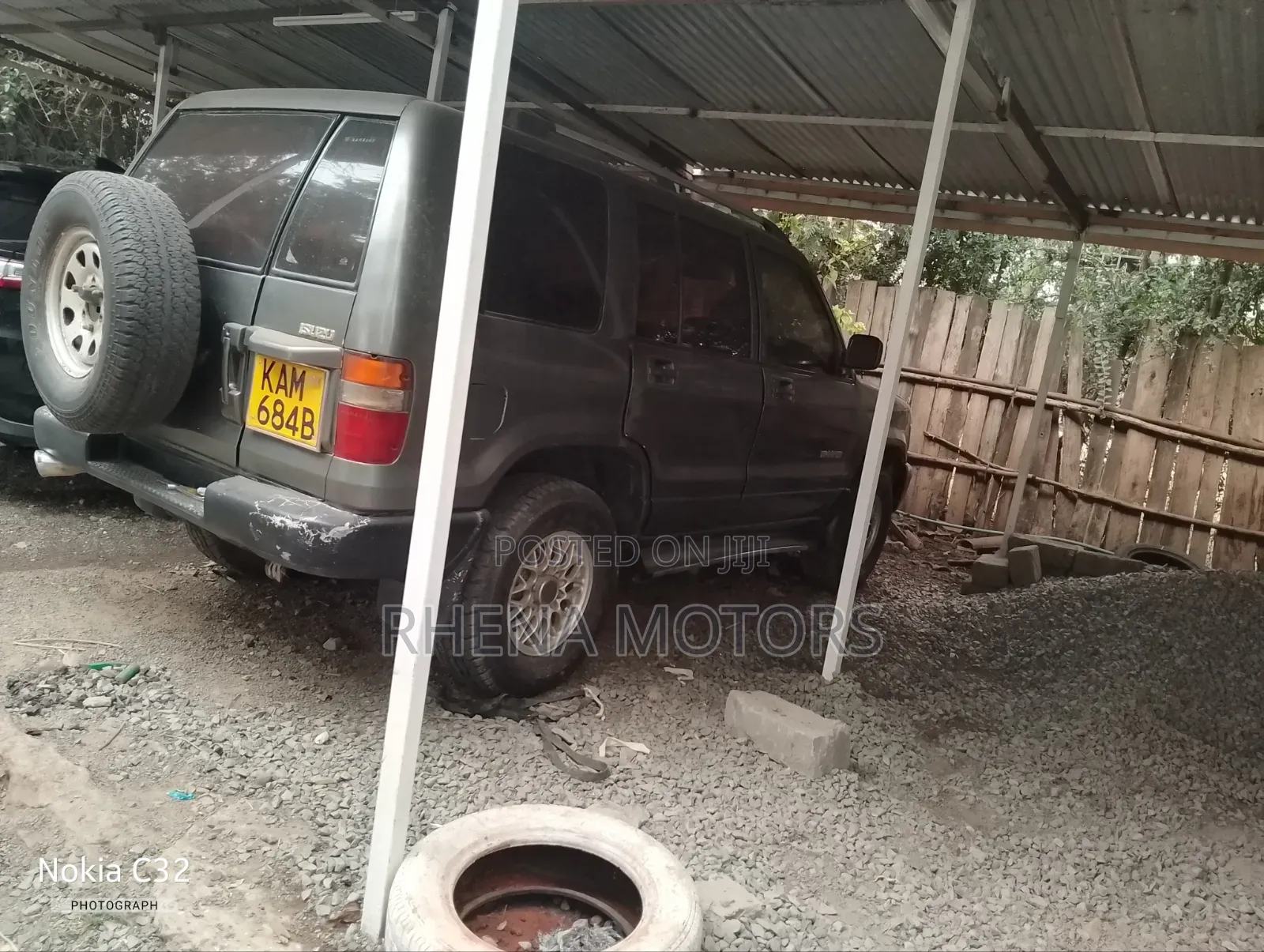 Isuzu Tougher 2004 Green