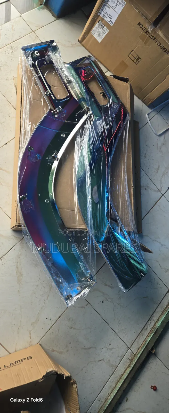 Isuzu Frr90 and Fvz34 Chrome Door Fenders Set