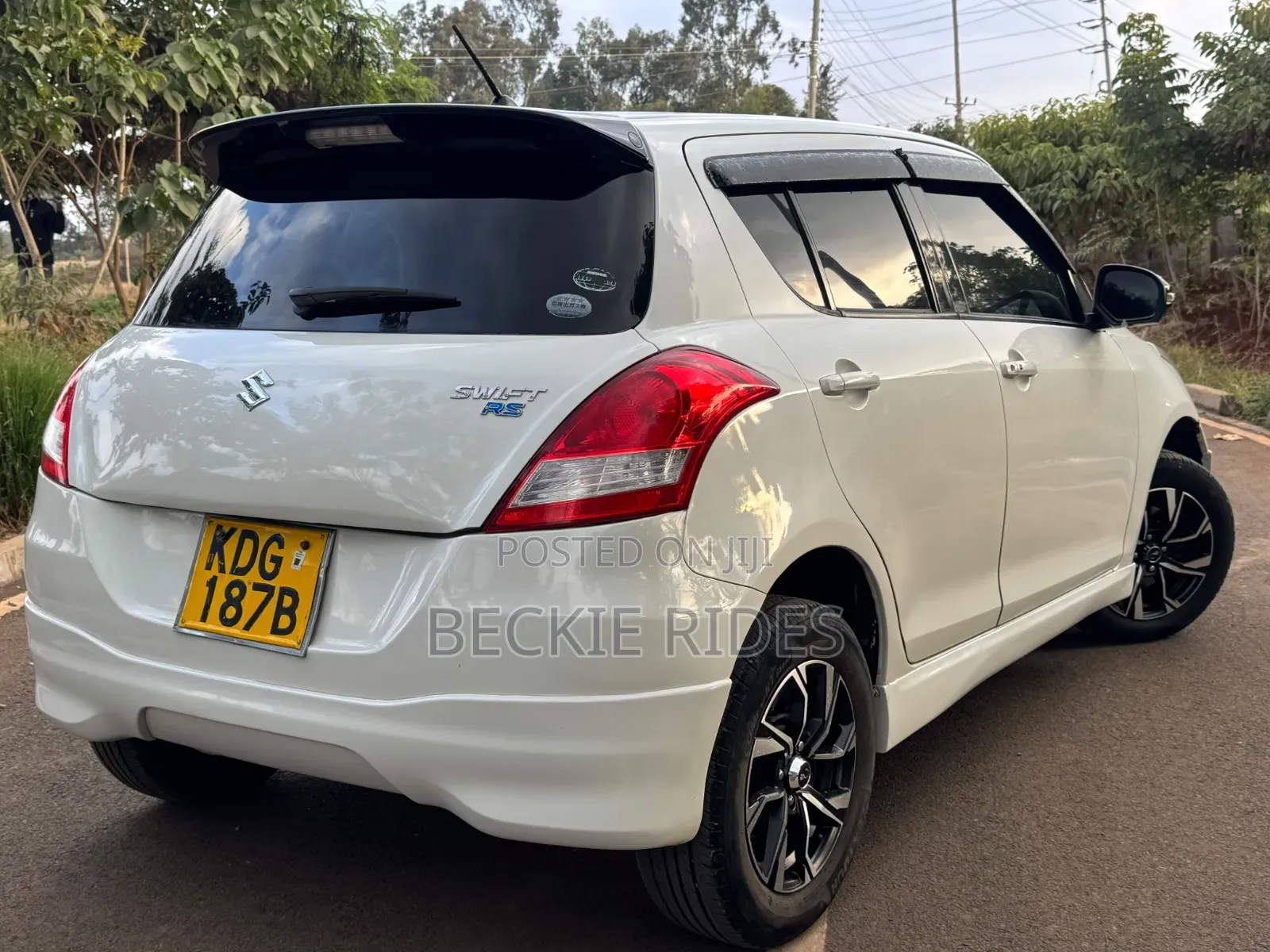 Suzuki Swift 2014 Pearl