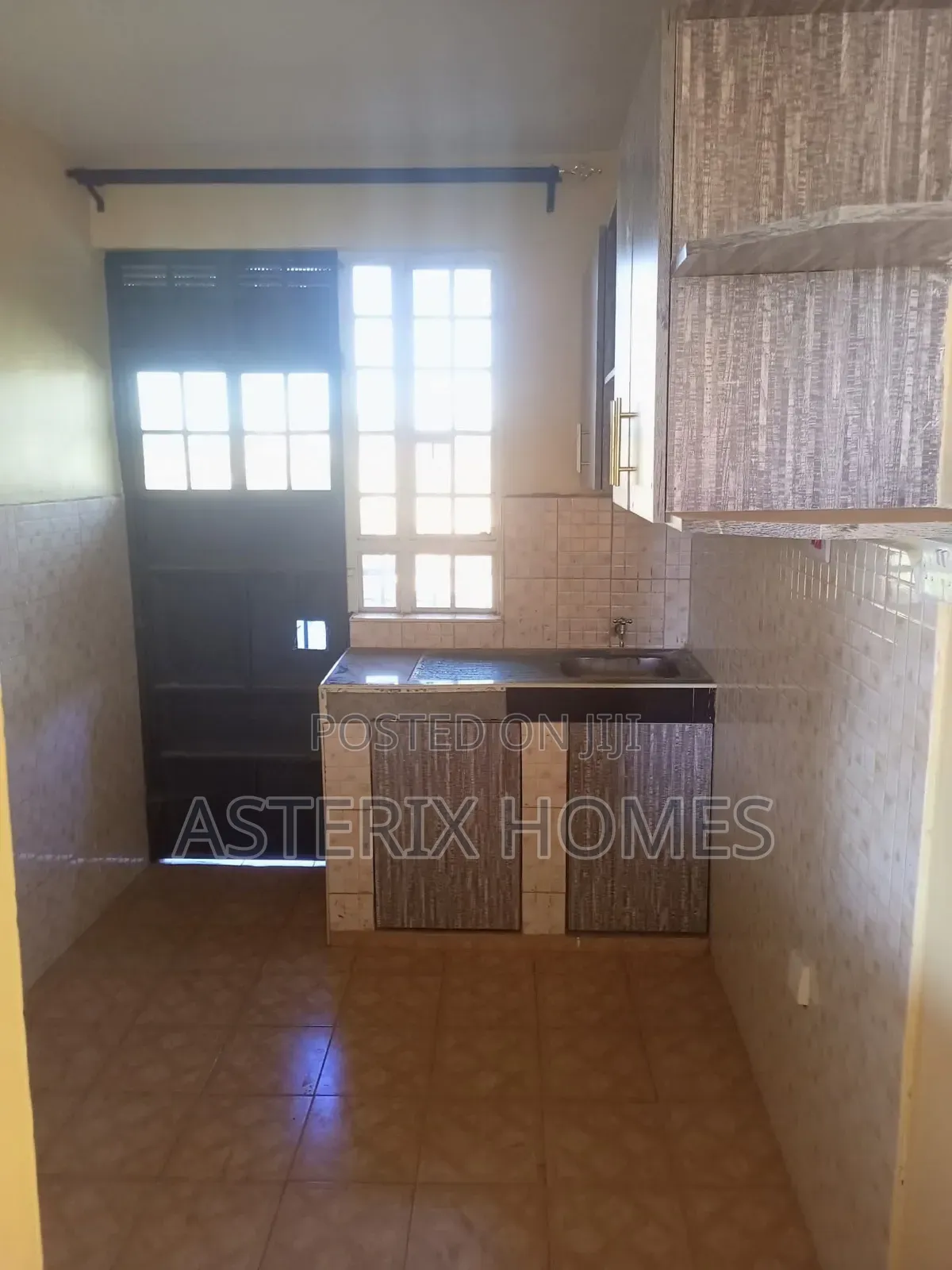 3bdrm Apartment in Zambezi/Sigona for rent