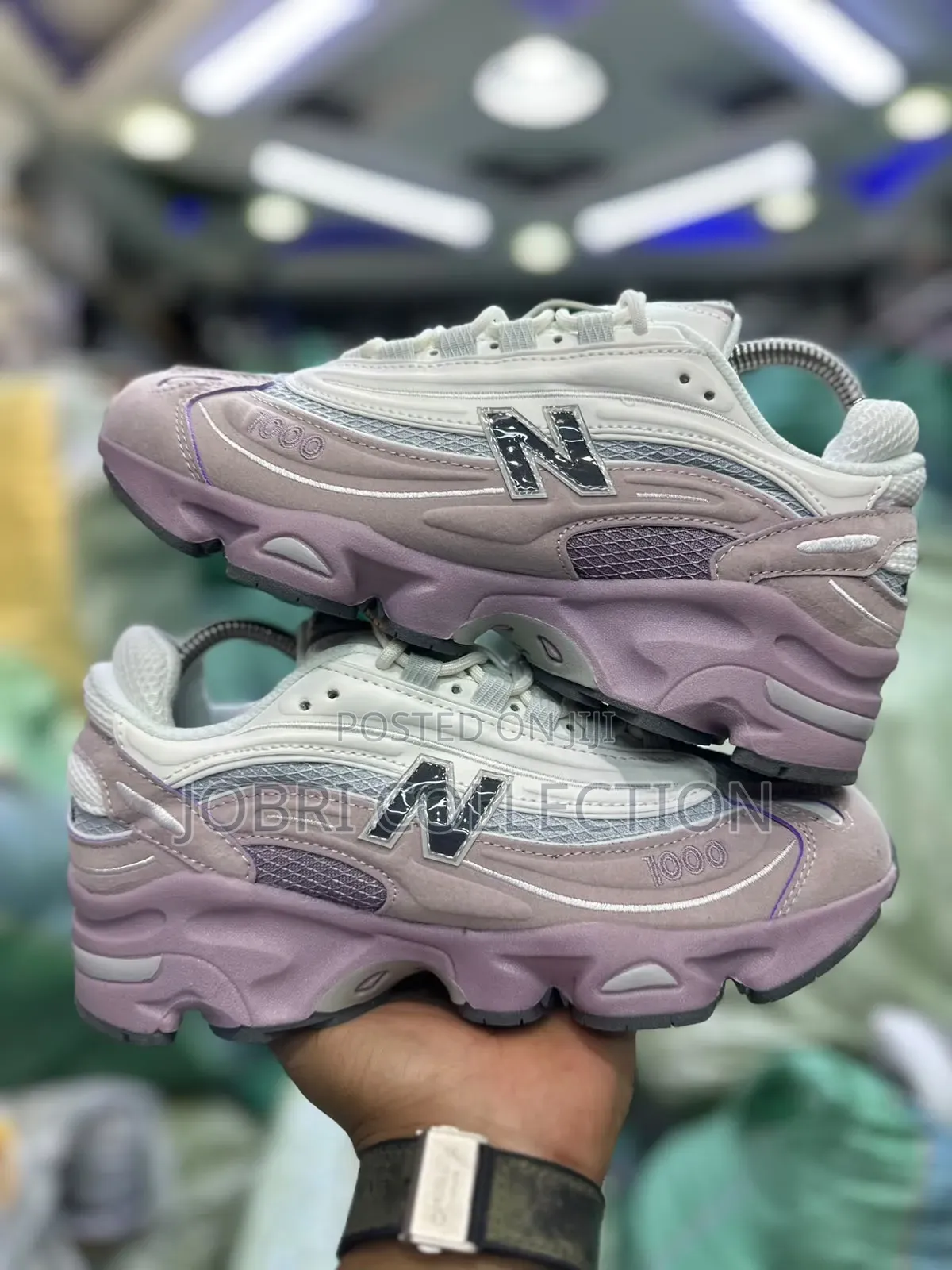 Ladies New Balance 1000 “ Ice Violet “ Sneakers
