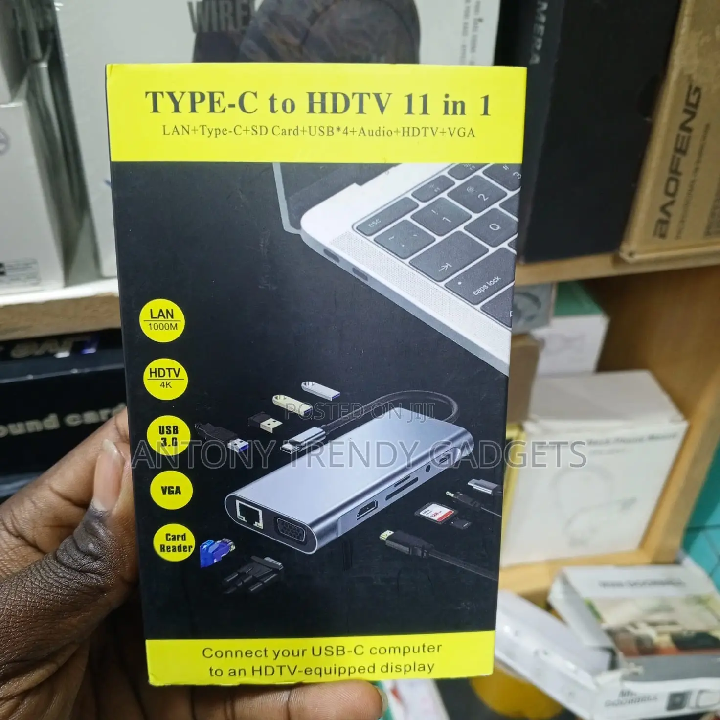 11-in-1 USB-C Hub With HDMI RJ45 SD Card Reader