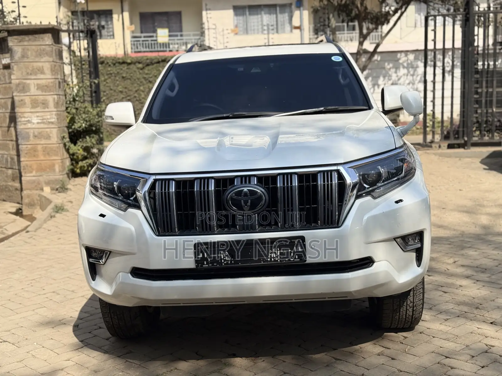 Toyota Land Cruiser Prado 2020 Pearl