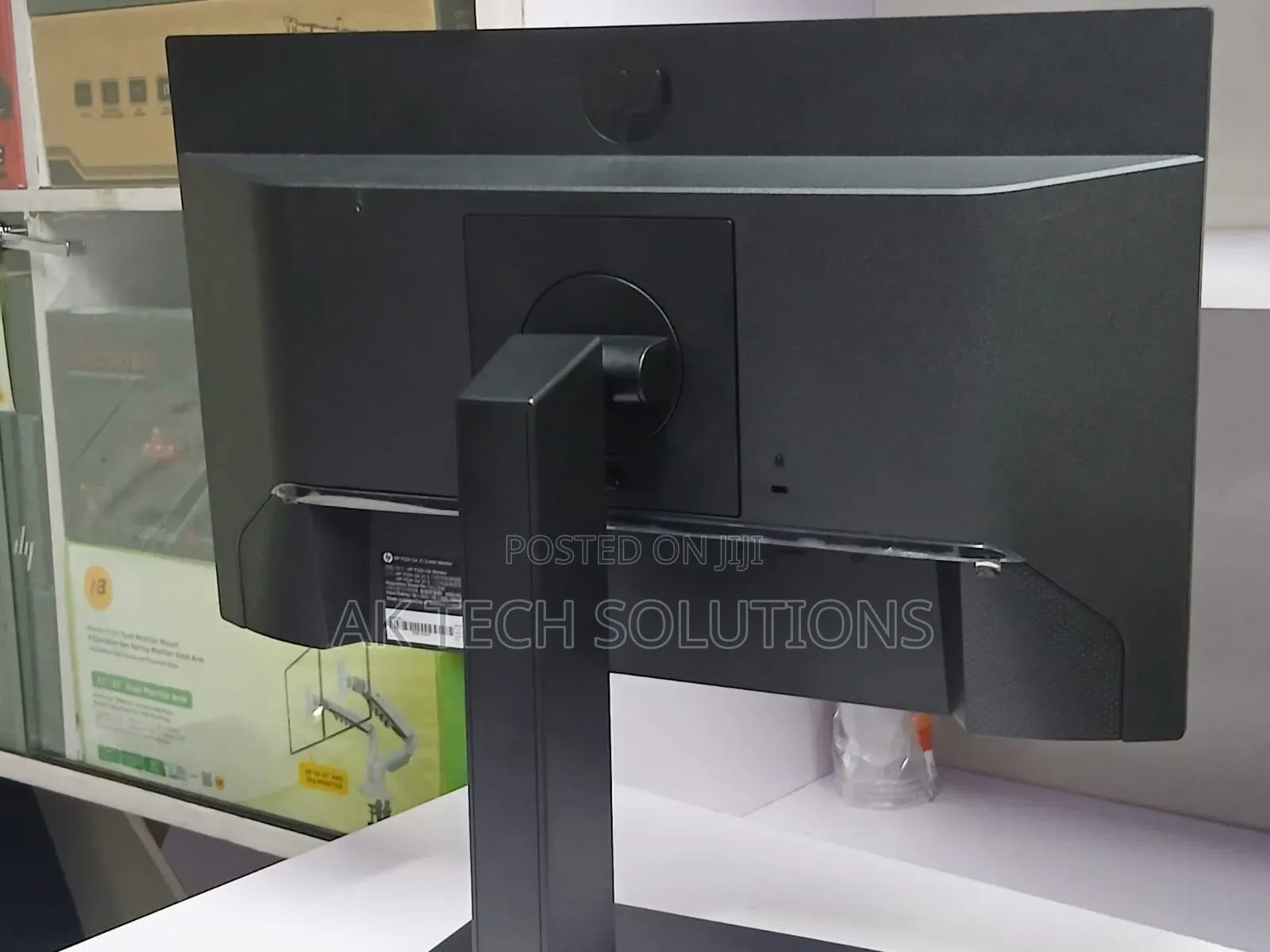 HP P22h G4 22 Inch Monitor Edge to Edge
22 Inch Monitor
Full Hd
