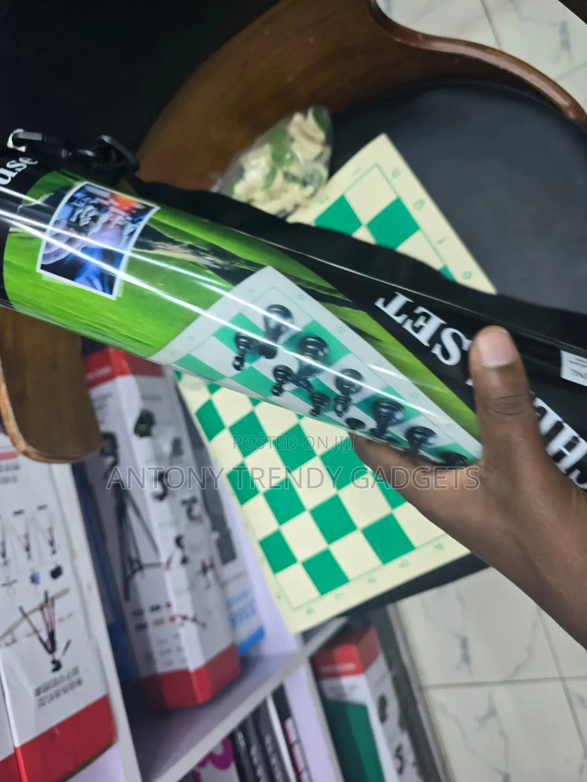 Vinyl Roll-Up Chess Board Set With Plastic Chess Pieces