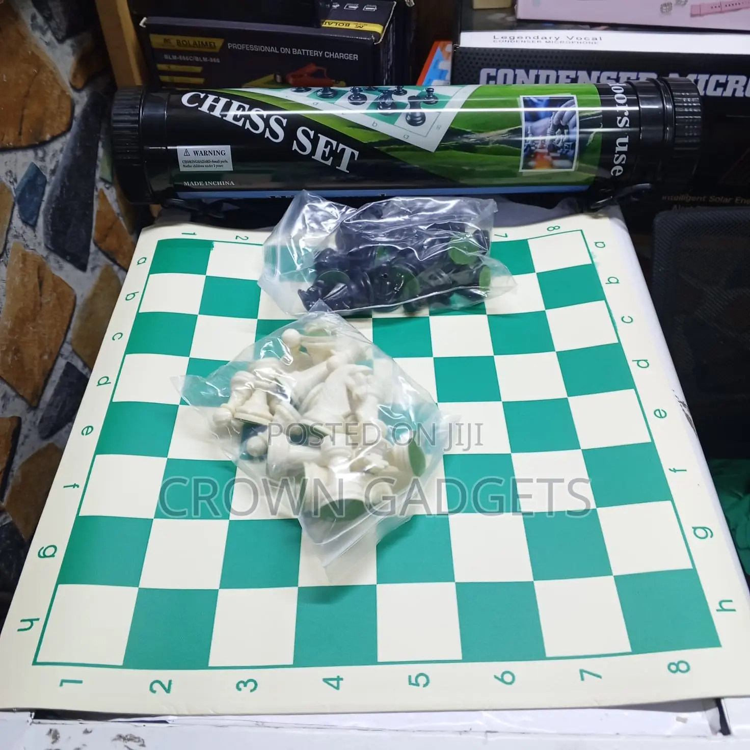 Roll-Up Chess Board Set With Plastic Pieces Storage Tube