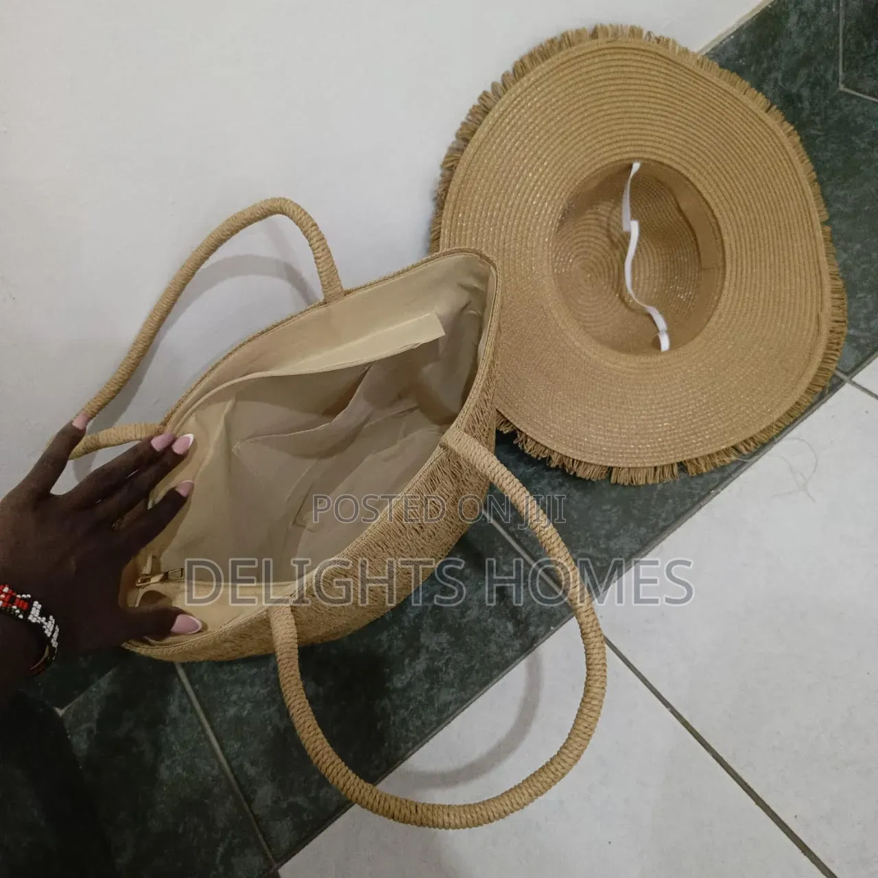 Straw Woven Beach Bag and Hat_re