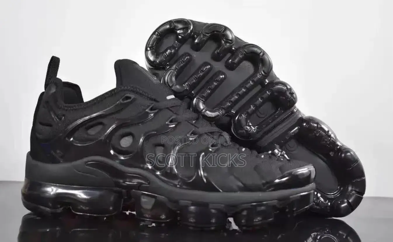 Nike Vapormax Tripple Black