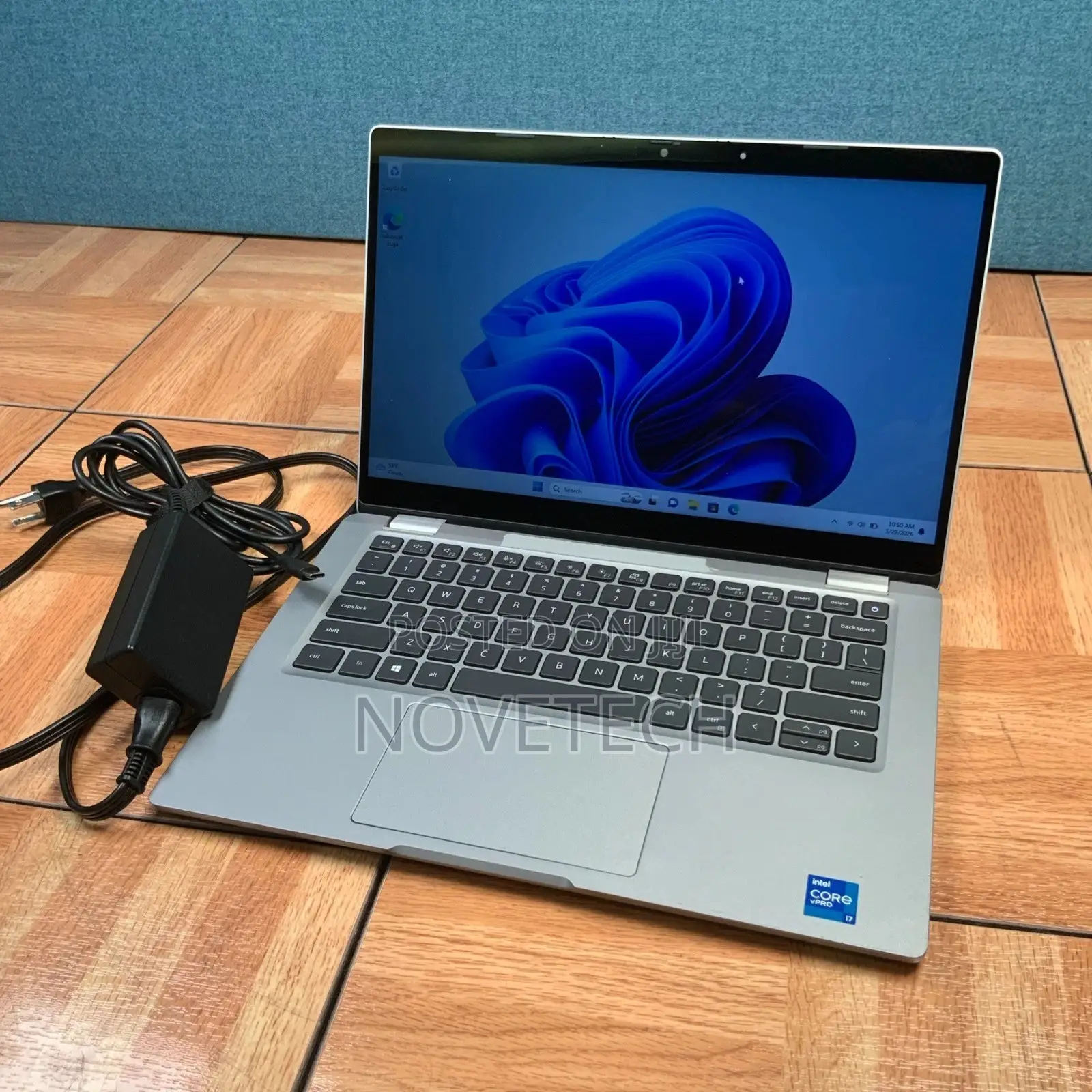 Laptop Dell Latitude 5320 16GB Intel Core i5 SSD 256GB