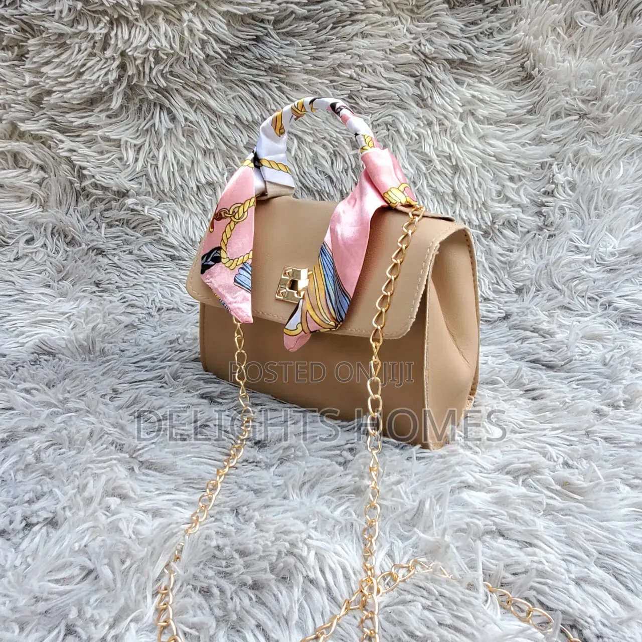 *Cute Mini Decorative Scarf Crossbody Bag_re