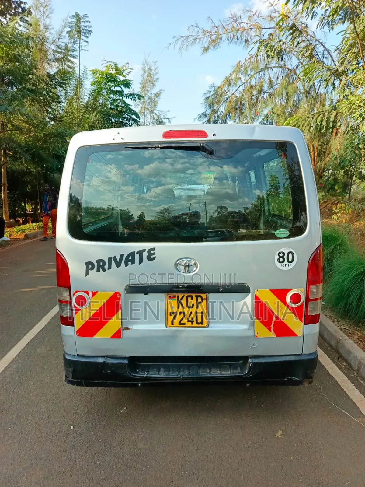 Toyota HiAce 2011 Silver
