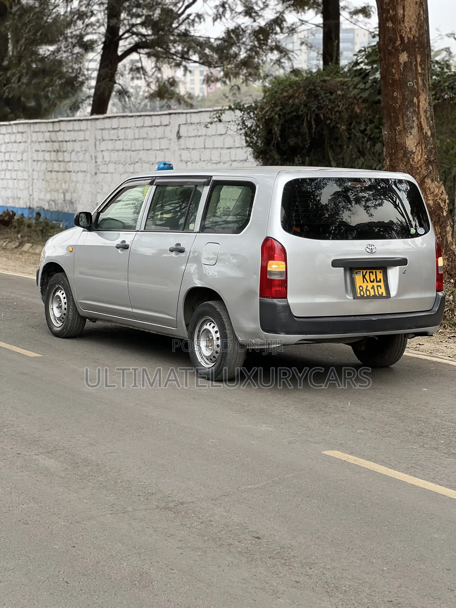 Toyota Probox 1.5 DX 2WD 2010 Silver