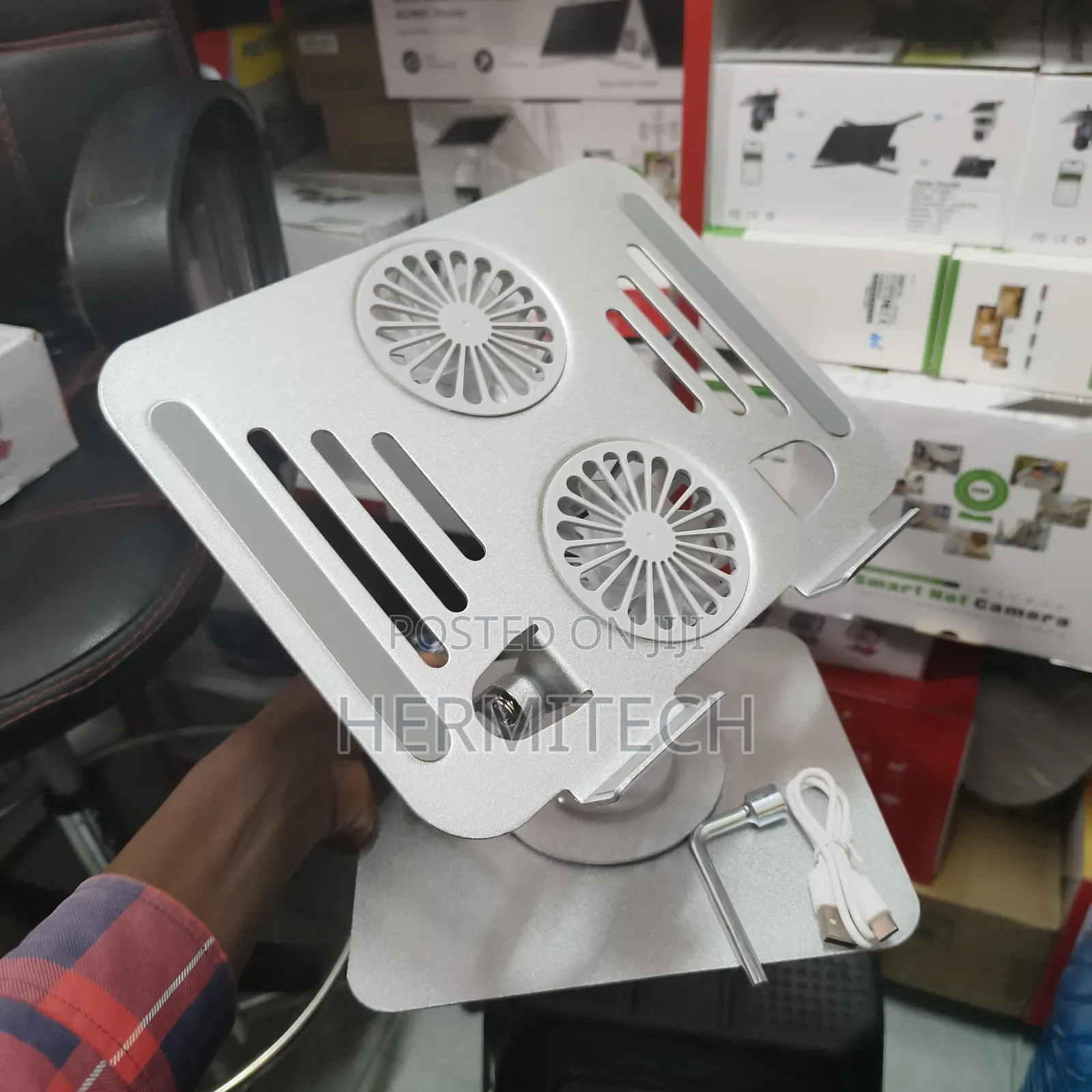 Laptop Stands Available for PC and Laptops Comes With Dual Fans