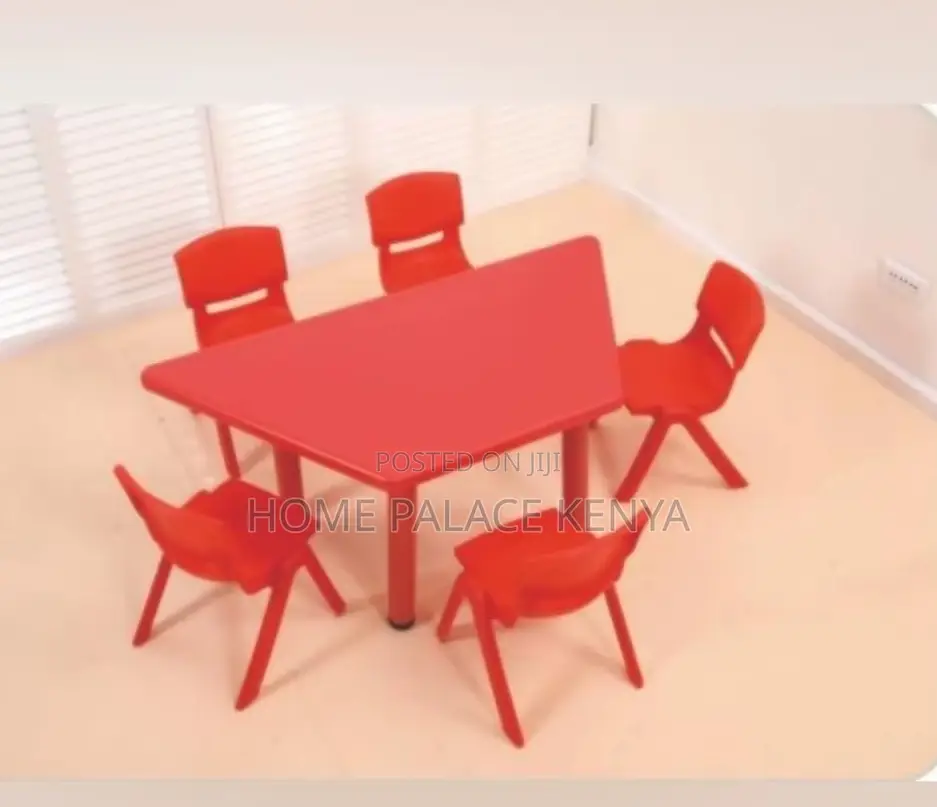 Kindergarten Table: Plastic Trapezoidal Table for Kids