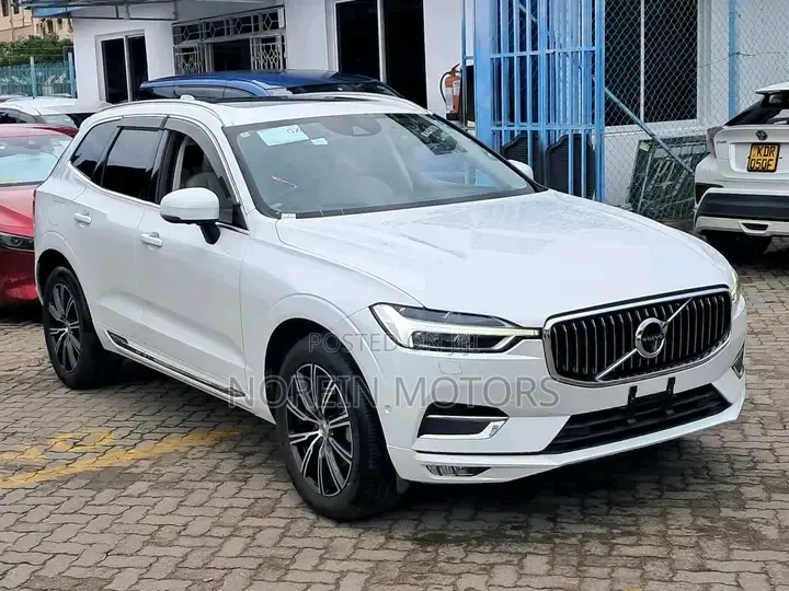 Volvo XC60 2019 White
