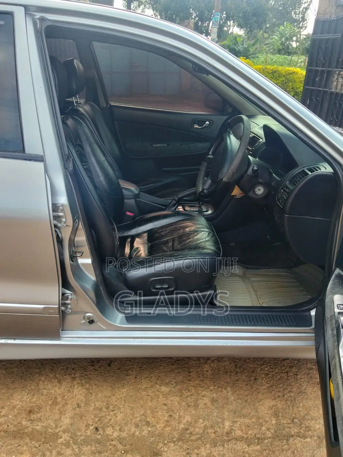 Mitsubishi Galant SW 1997 Silver