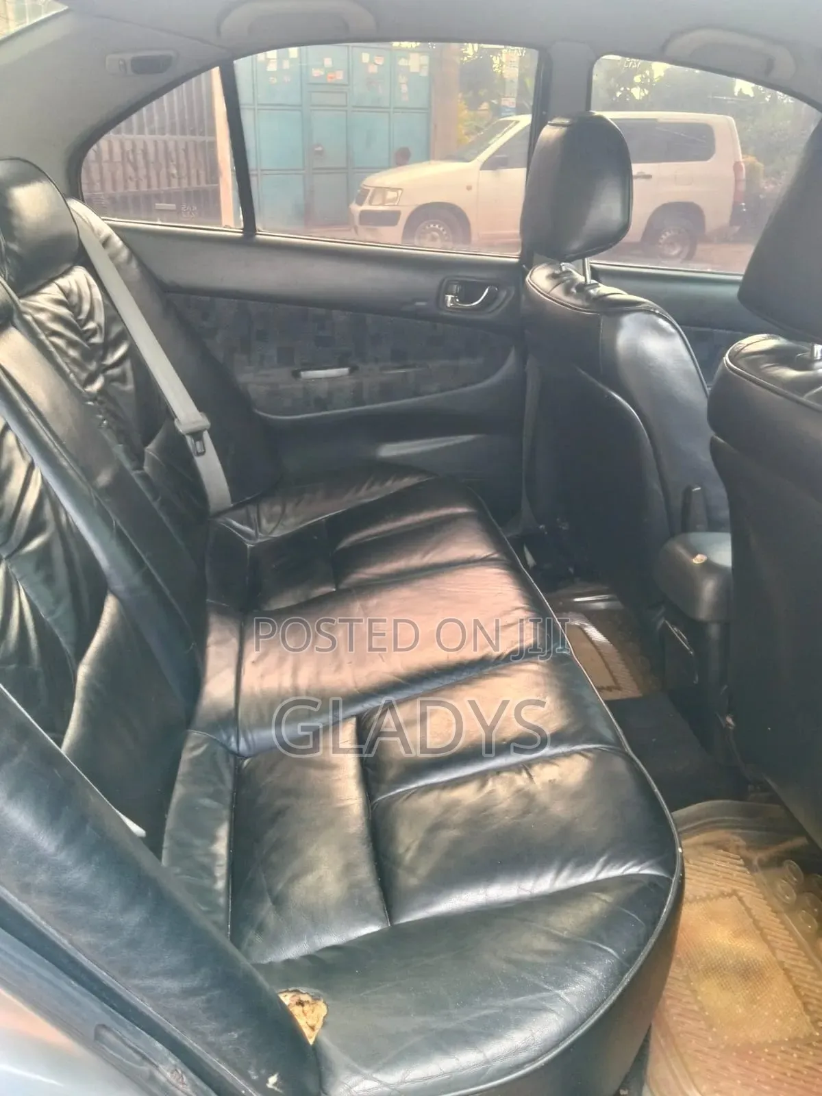 Mitsubishi Galant SW 1997 Silver