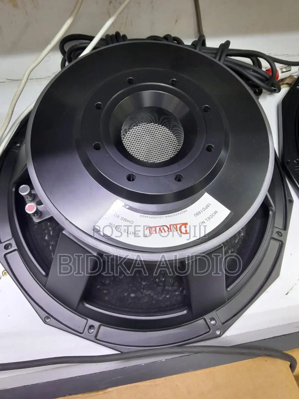 Derwel 18PD1880 18-Inch Professional Subwoofer Driver