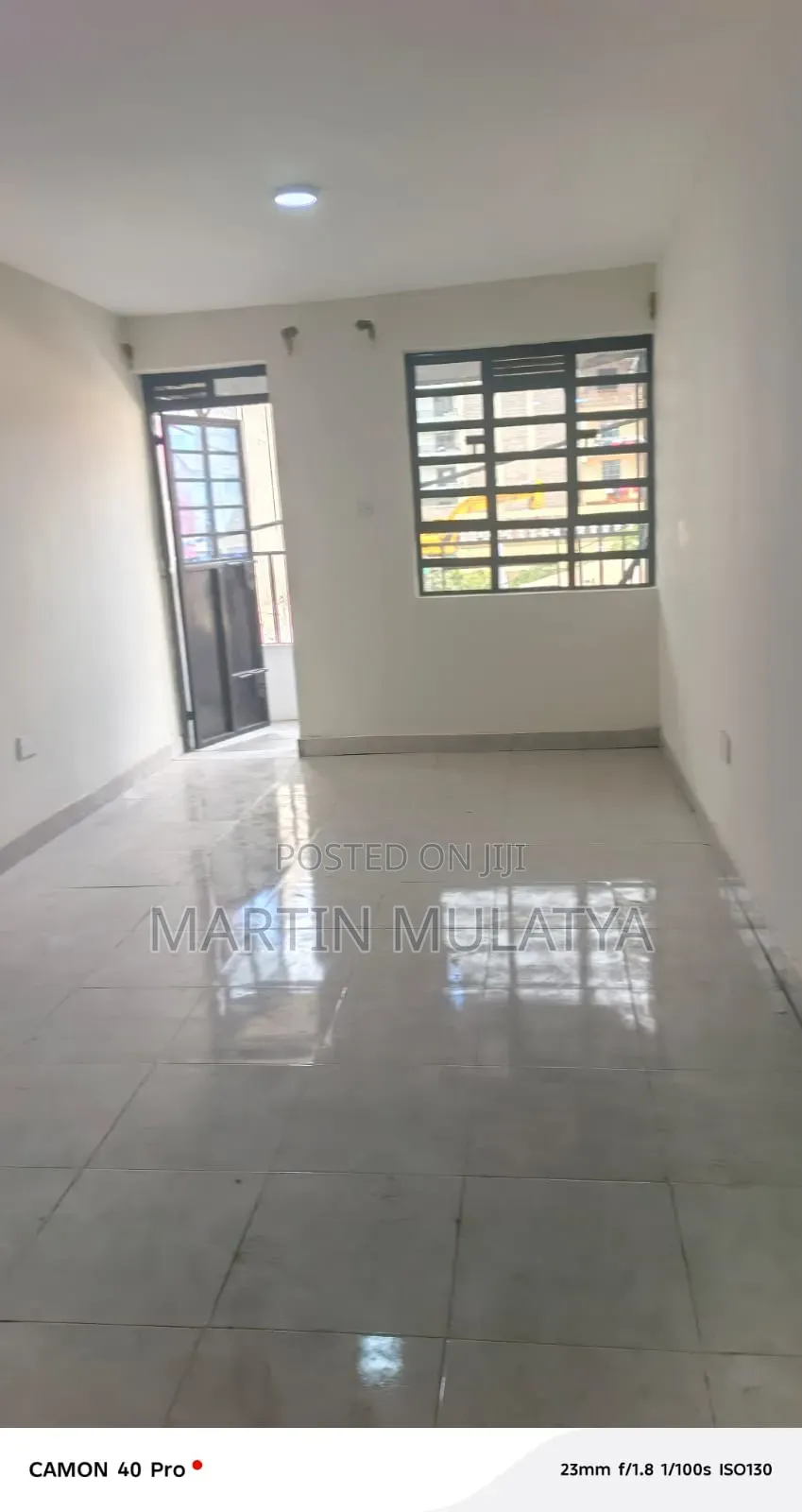 Furnished 8bdrm Maisonette in Gateway Mall Area for sale