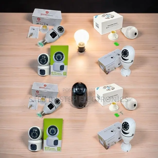 Secure Rotating Single Dual Lens Wifi Bulb Cameras-Wholesale Price