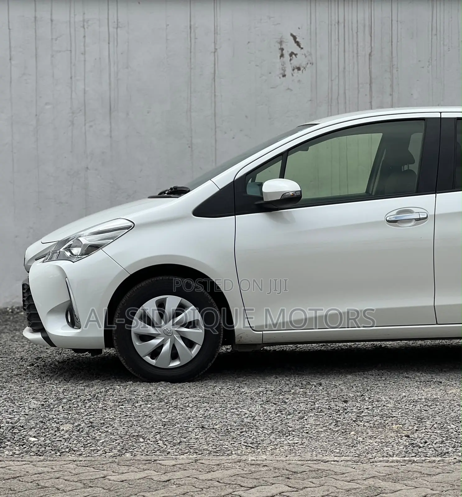 Toyota Vitz 1.0 FWD 5dr 2020 White
