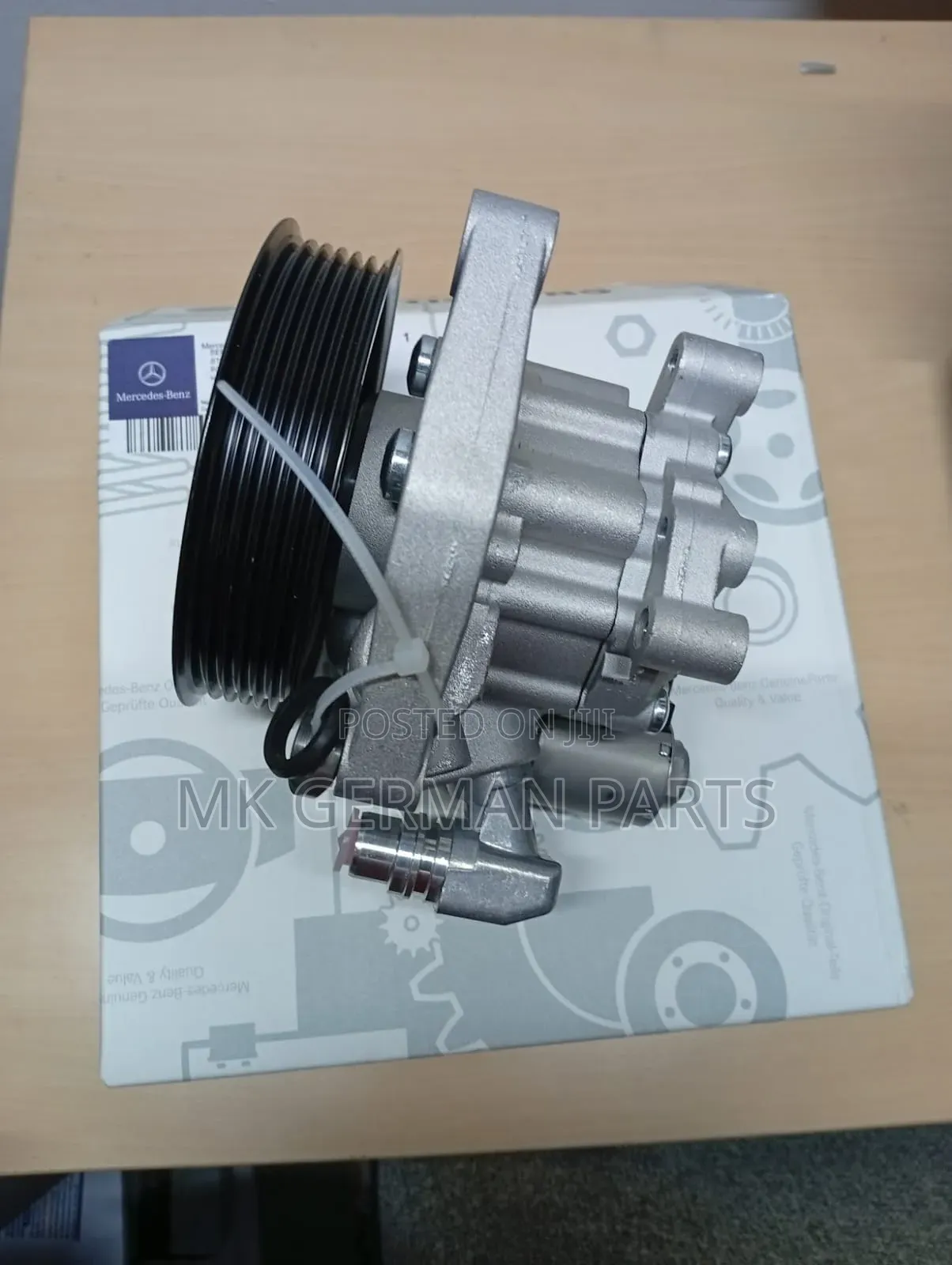 Genuine Power Steering Pump for M272,M273 Engine.