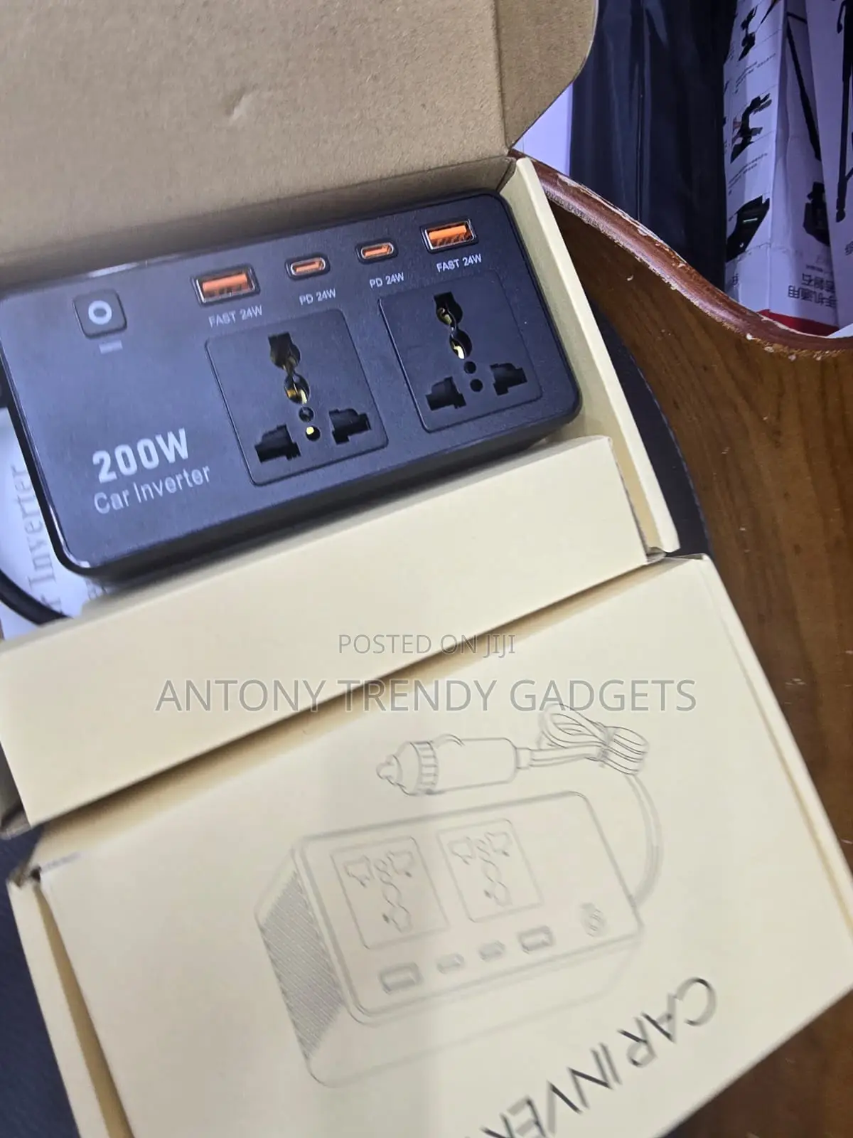 200W Car Power Inverter 12V to 220V Dual AC USB-C Fast Charger