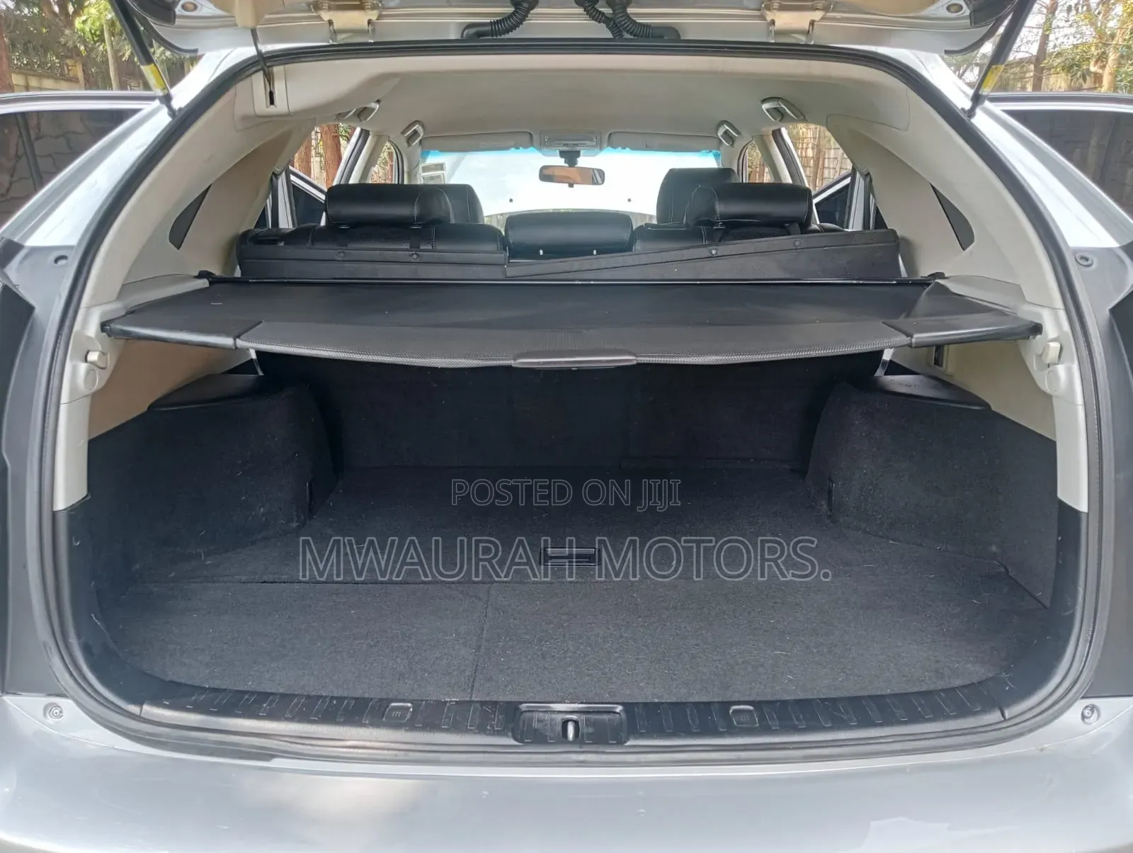 Toyota Harrier 2012 Silver