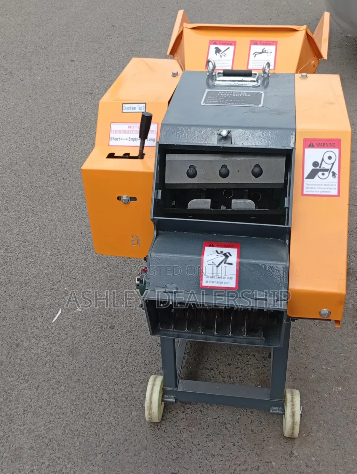 McLaren Heavy-Duty Chaff Cutter for Chopping Feeds