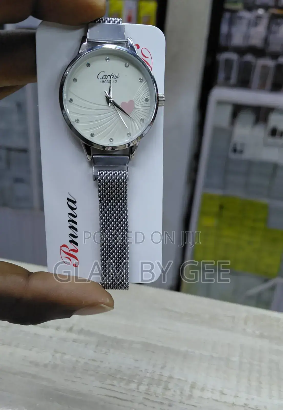 Elegant Ladies' Quartz Wrist Watches