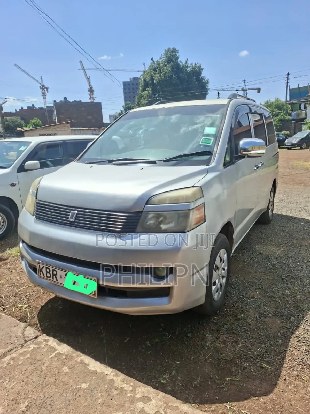 Toyota Voxy 2006 Silver