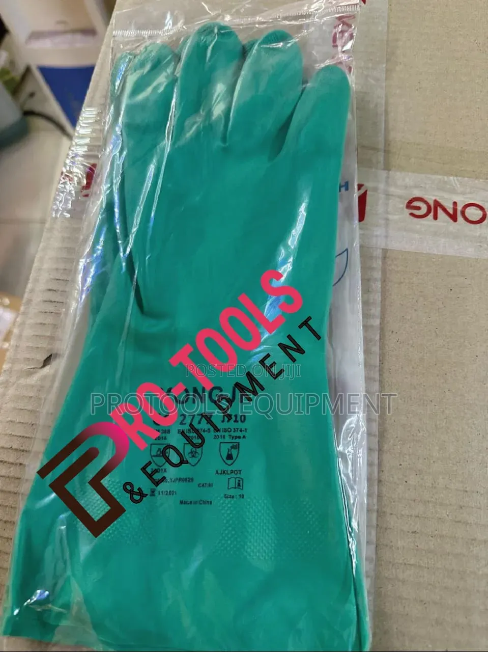 En Nitrile Gloves
