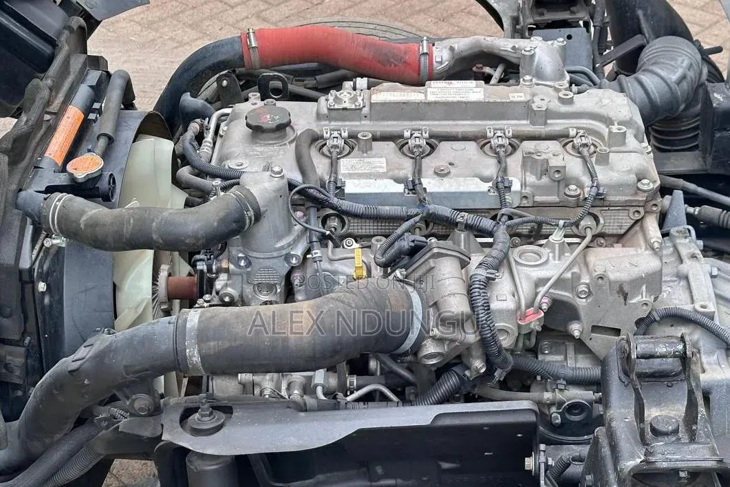 Isuzu NMR NMR