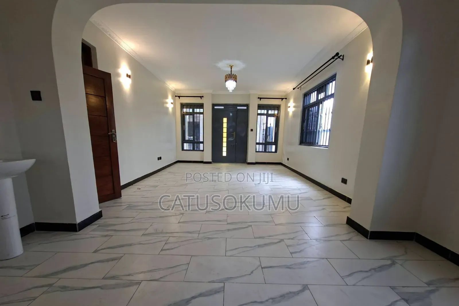 5bdrm Maisonette in Syokimau, Gateway Mall Area for rent