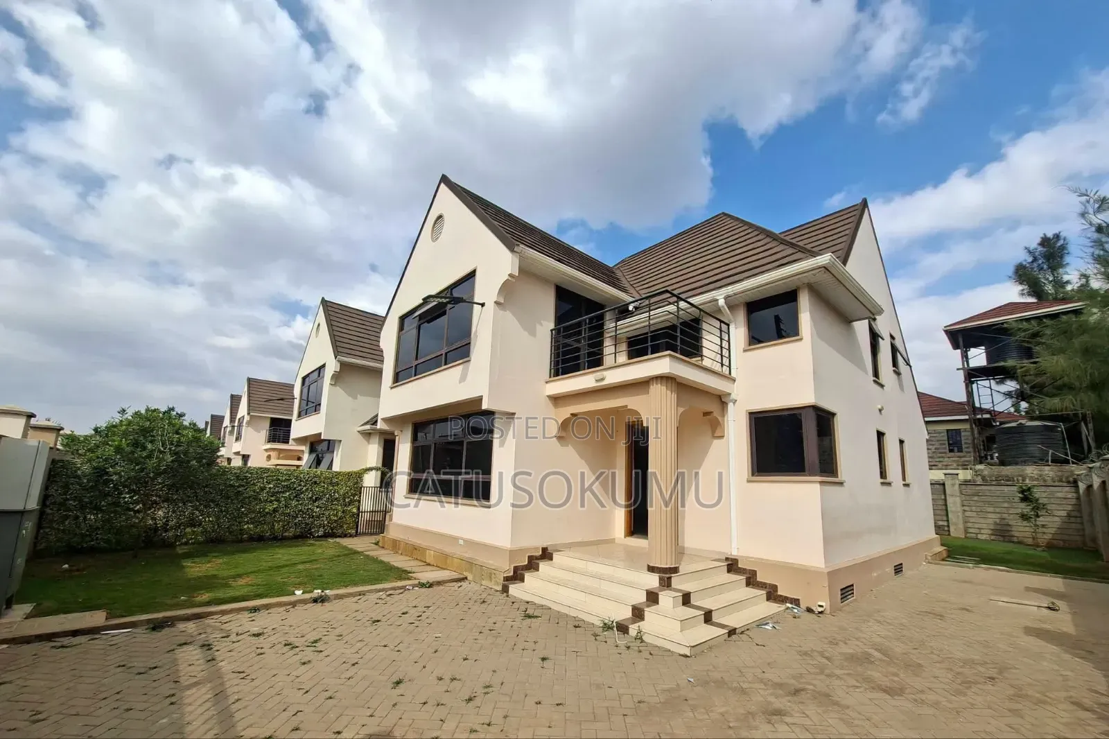 6bdrm Maisonette in Syokimau, Gateway Mall Area for rent