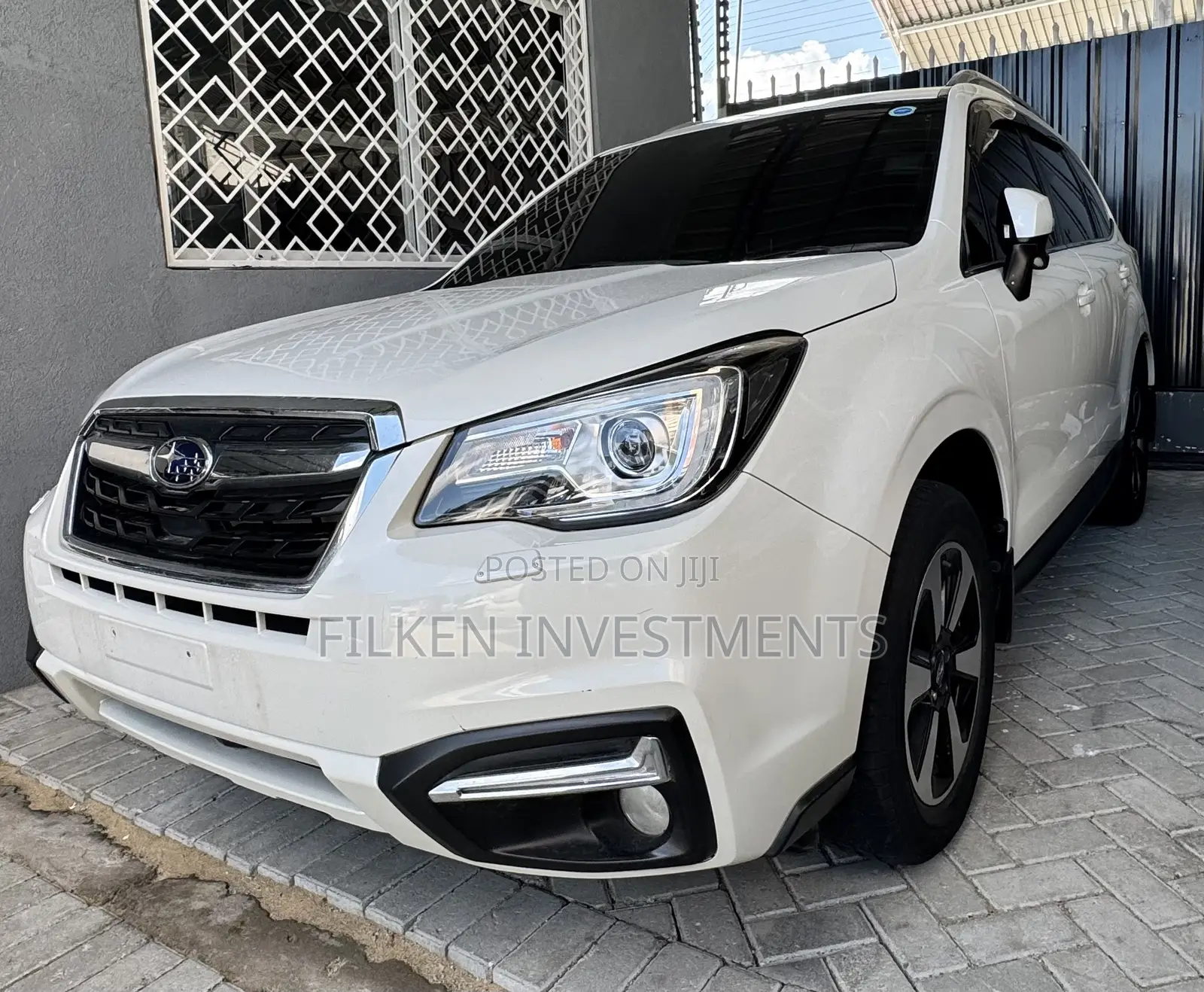 Subaru Forester 2018 White